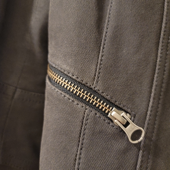 SALE stylish jacket - Picture 2 of 4